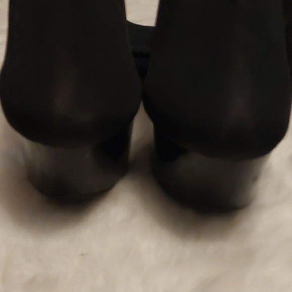Ellie Black Over-the-Knee Platform Boots - Picture 6 of 7